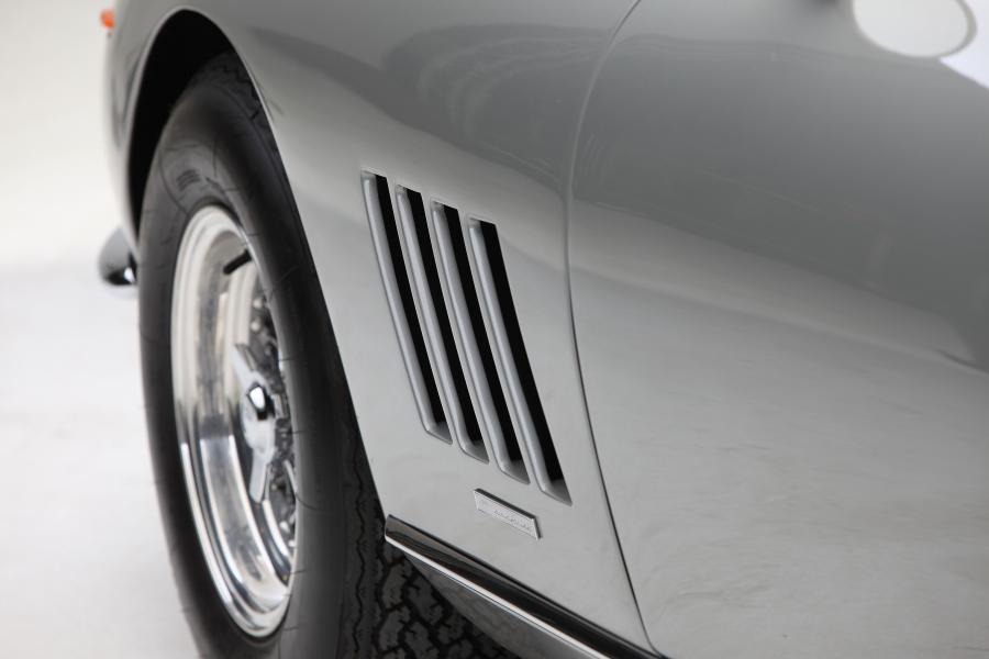 Детали экстерьера Ferrari 275 GTB 6C Lega 1965 года  (фото 29 из 54)